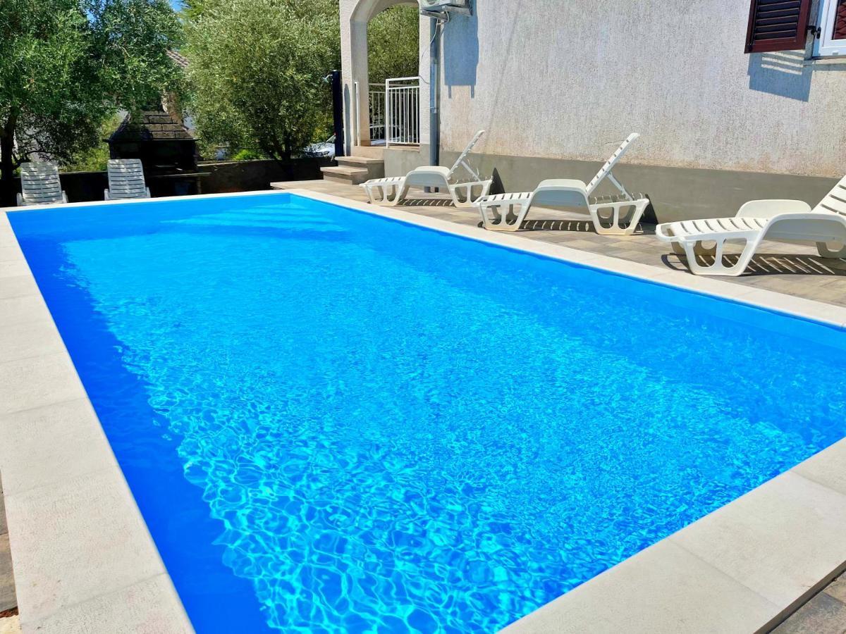 Adria Holiday Home Pinezici  Ngoại thất bức ảnh